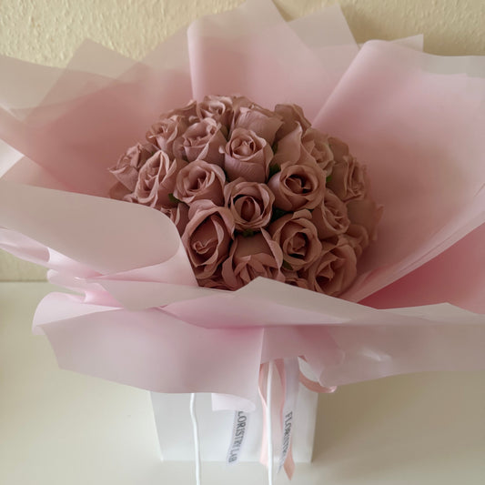 50 Pink Eternal Roses