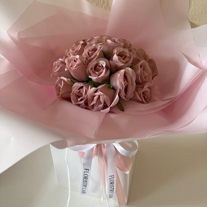 24 Pink Eternal Roses