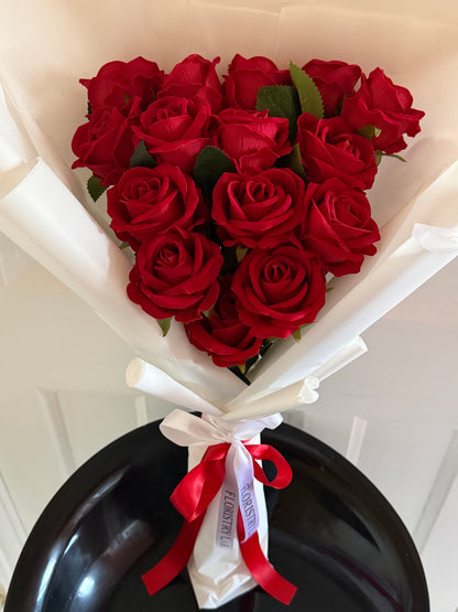 Red Eternal Rose Fan Bouquet