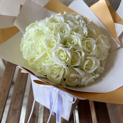 50 Cream Silk Eternal Roses