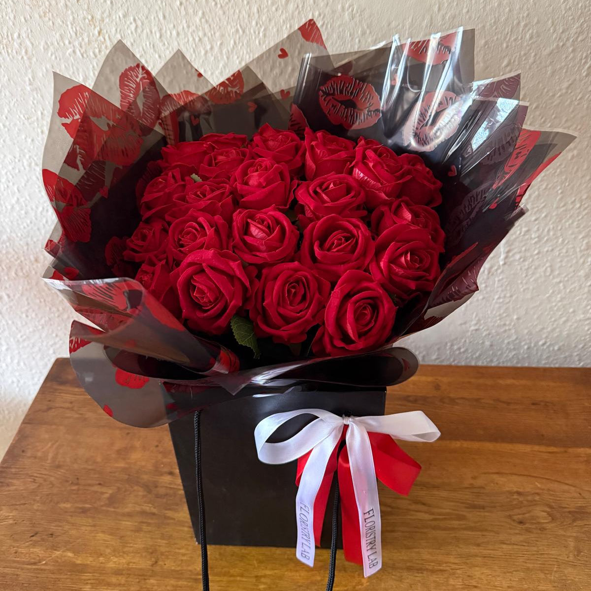 24 Red Eternal Roses – Kiss Print Wrap