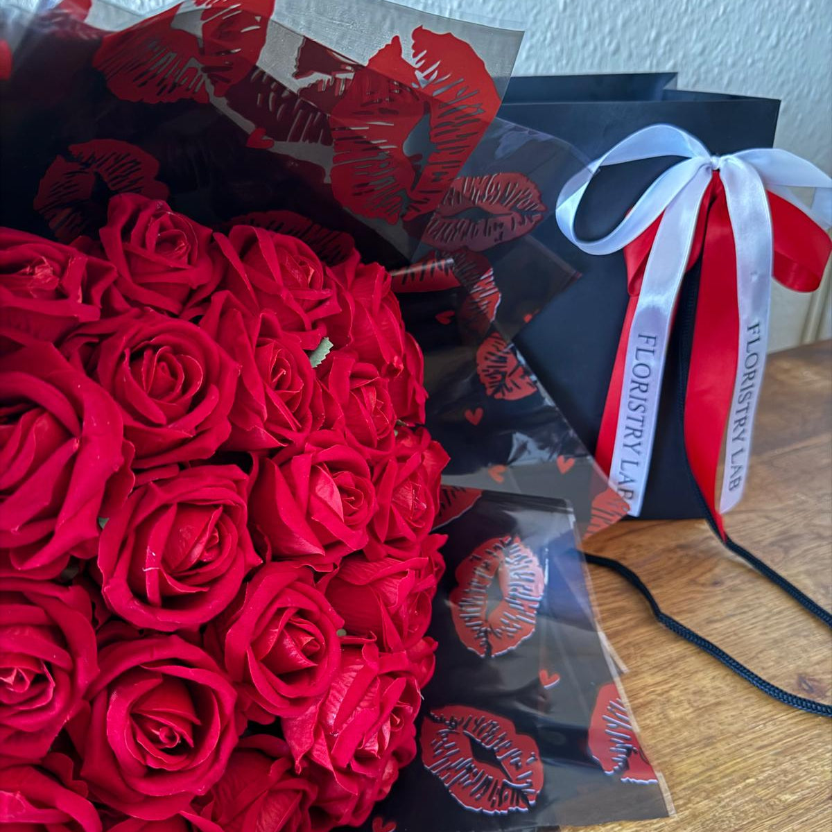 24 Red Eternal Roses – Kiss Print Wrap